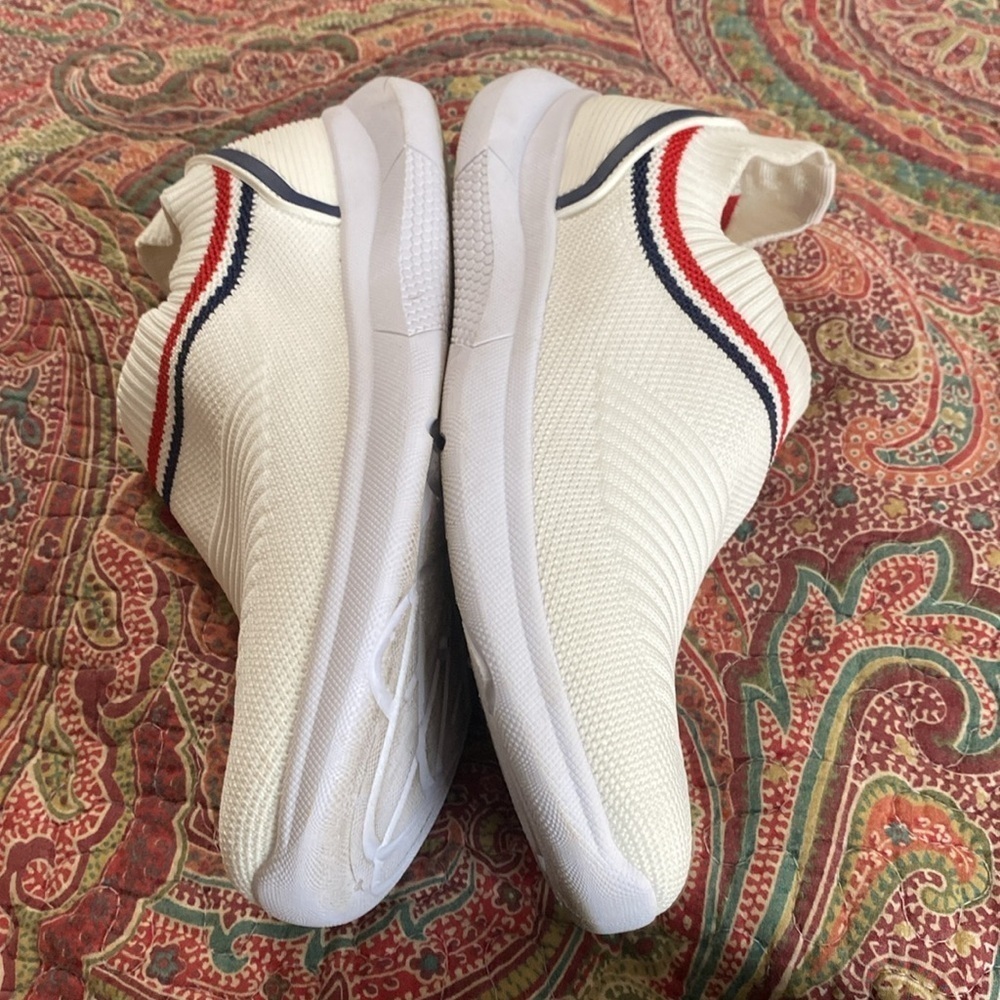 Danskin Charming White Woven Sneakers with Stripe Size 8.5 - Picture 7 of 8